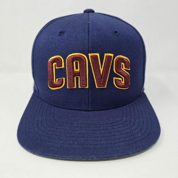 Mitchell & Ness Other - Mitchell & Ness Cleveland Cavaliers Navy Blue LeBron James 23 Snapback Hat NBA